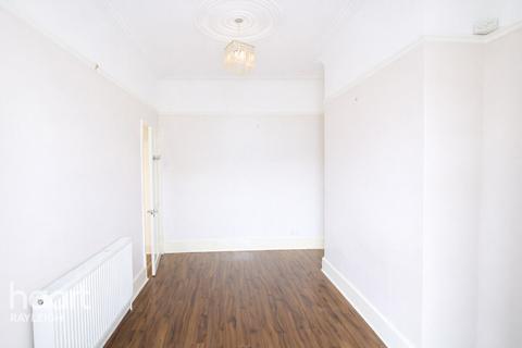 undefined, Beedell Avenue, Westcliff-on-sea
