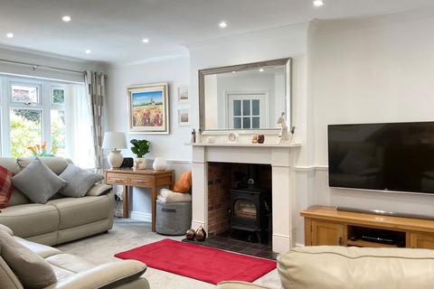 3 bedroom detached house for sale, Poplar Crescent, Stourbridge DY8