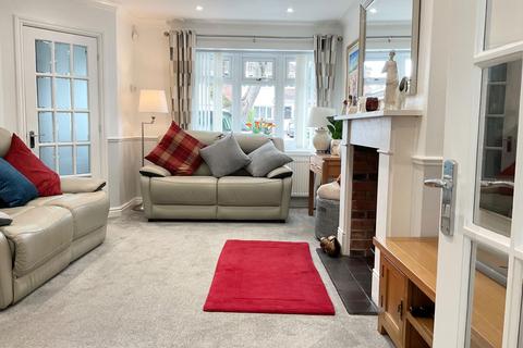 3 bedroom detached house for sale, Poplar Crescent, Stourbridge DY8