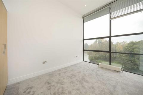 undefined, Point Wharf Lane, Brentford TW8