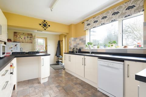 4 bedroom detached house for sale, Pilgrims Way, Canterbury