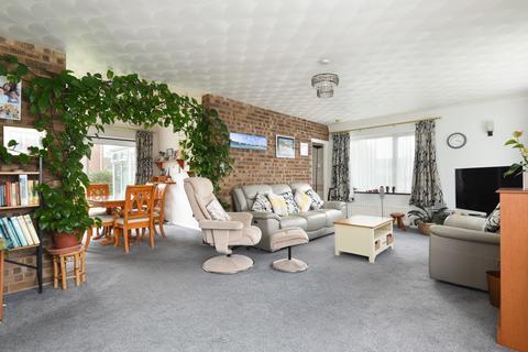 4 bedroom detached house for sale, Pilgrims Way, Canterbury