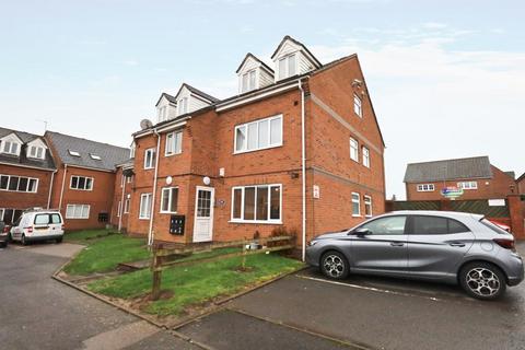 2 bedroom flat for sale, Highfield Court, Rossendale Road, Earl Shilton, Leicestershire, LE9 7NS