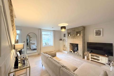 undefined, Hoults Lane, Greetland HX4