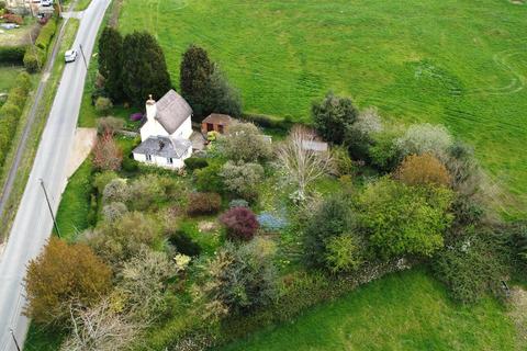 2 bedroom detached house for sale, Wick Hill, Bremhill, Calne