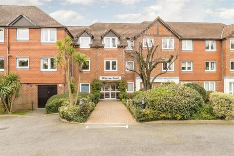 undefined, Farnham Close, London, Middlesex, N20 9PQ