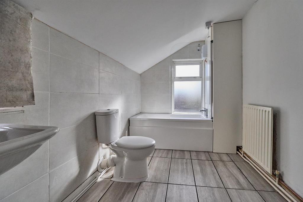 Refitted Bathroom to rear