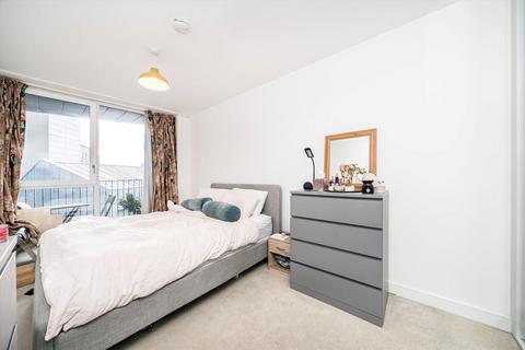 1 bedroom flat for sale, Bundocks Walk, London E3