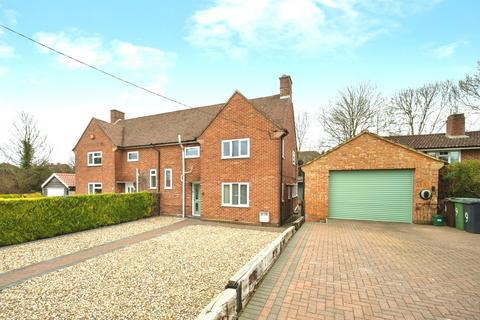 undefined, The Green, Overton, Basingstoke