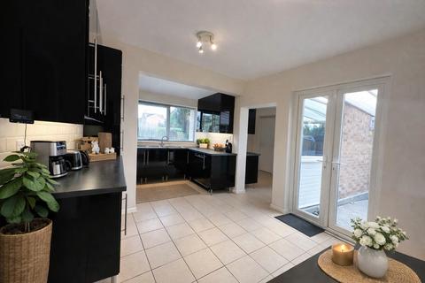 5 bedroom detached house for sale, Mackenzie Road, Thetford