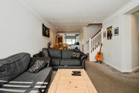 4 bedroom terraced house for sale, Lea Walk, HARPENDEN