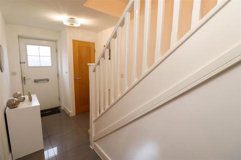 4 bedroom townhouse for sale, Everest Walk, Fleet GU52