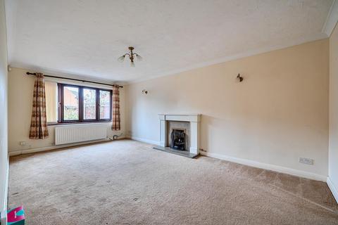4 bedroom detached house for sale, Medway Drive, Valley Park, Chandler's Ford