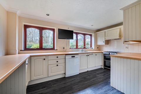 4 bedroom detached house for sale, Medway Drive, Valley Park, Chandler's Ford