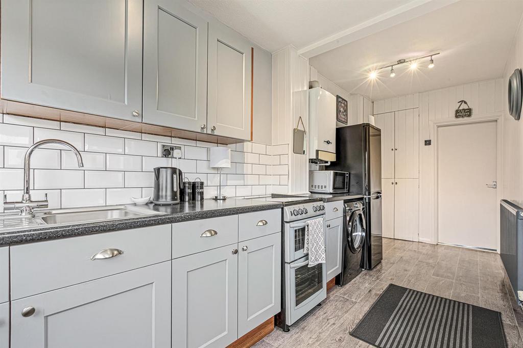 Dining kitchen