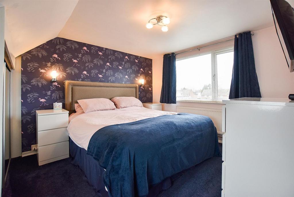 Bedroom 1..jpg