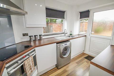 3 bedroom end of terrace house to rent, Plover Close, Blyth, NE24