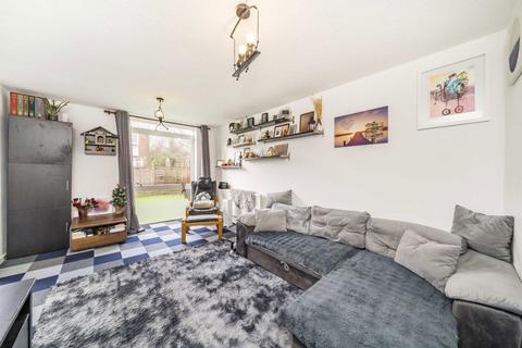 undefined, Willow Tree Close, London SW18