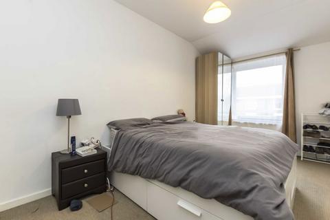 undefined, Willow Tree Close, London SW18