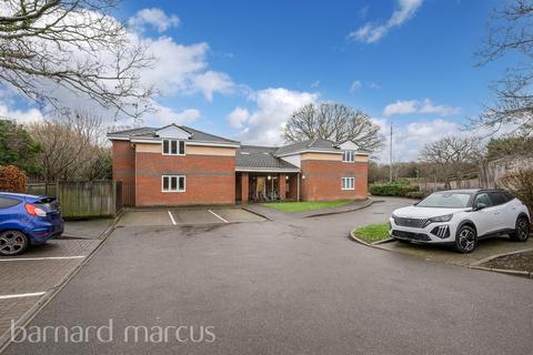 2 bedroom apartment for sale, Dove Place, Claygate, Esher