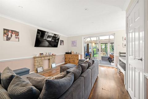 4 bedroom semi-detached house for sale, Fleet Close, Berkshire RG41