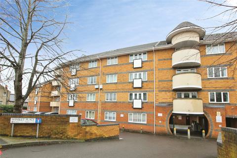 2 bedroom apartment to rent, Winslet Place, Reading RG30