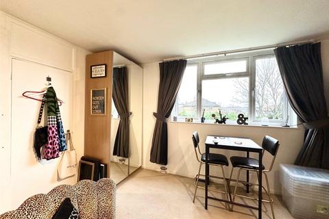 undefined, Avon Court, Putney, SW15