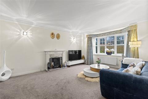 4 bedroom detached house to rent, Home Close, Virginia Water, Surrey, GU25