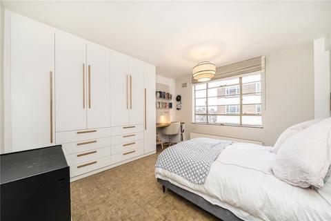 2 bedroom flat for sale, Beaumont Court, Upper Clapton Road, London, E5