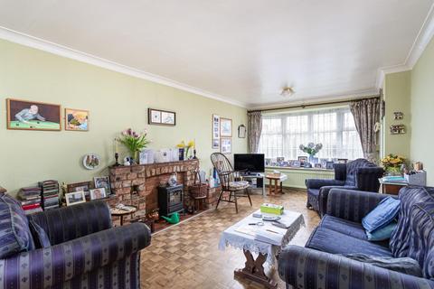 4 bedroom detached house for sale, Rawcliffe Lane, York