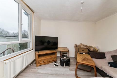 4 bedroom end of terrace house for sale, Carlyon Gardens, Exeter