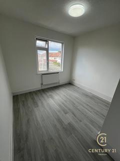 undefined, South Road, SOUTHALL UB1