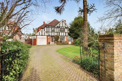 5 bedroom detached house for sale, Palace Road, East Molesey, KT8