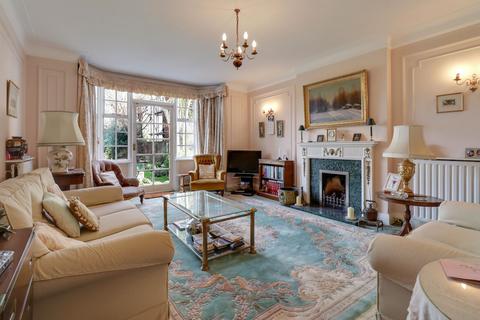 5 bedroom detached house for sale, Palace Road, East Molesey, KT8