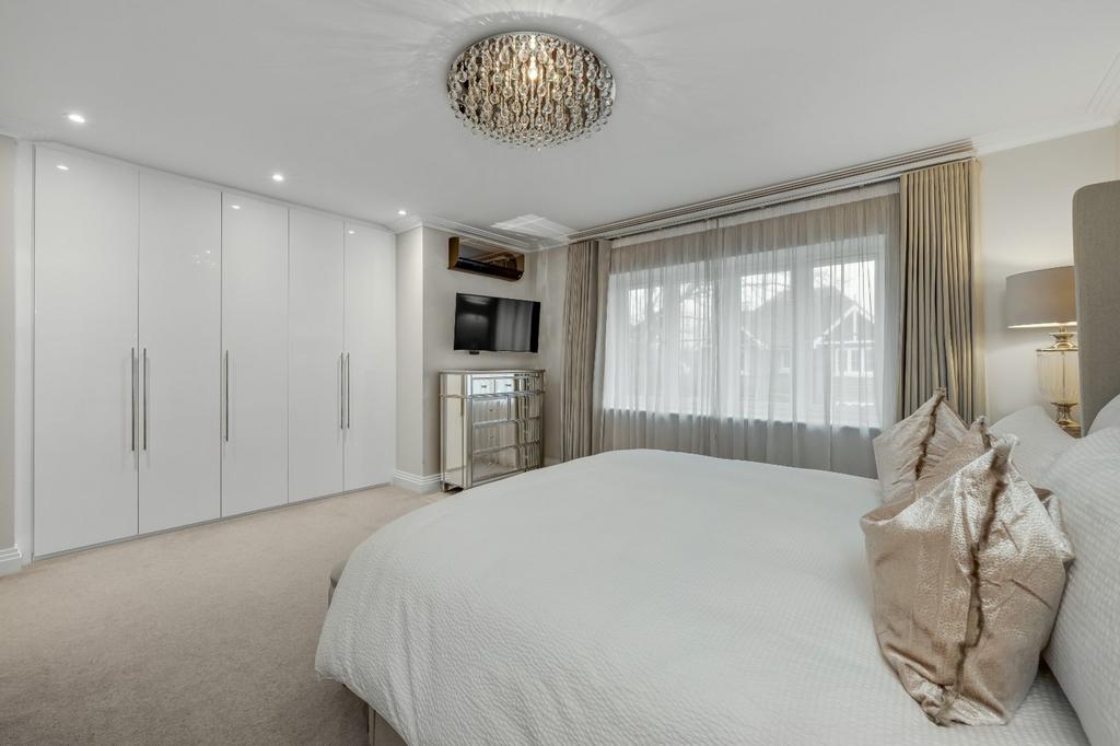 Principal Bedroom