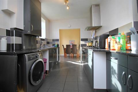 3 bedroom semi-detached house for sale, Corporation Road, Manchester M34