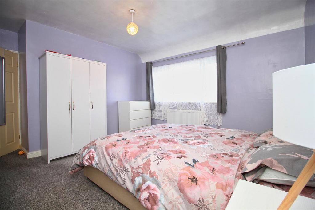 Bedroom One.jpg