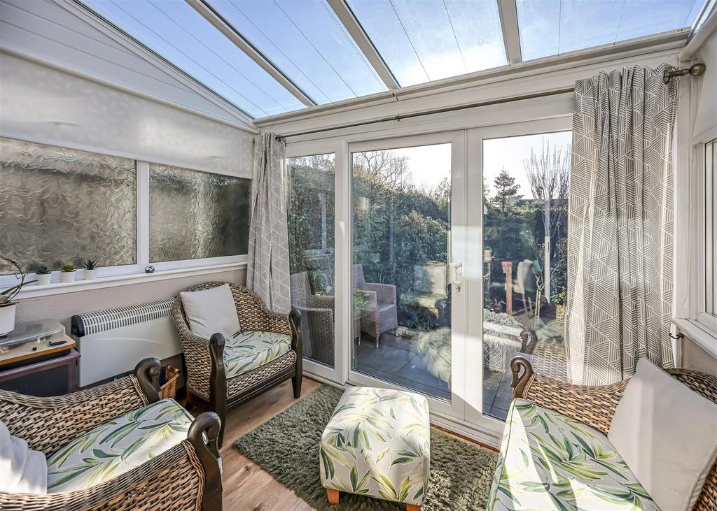 47 Grendon Gardens-8.jpg