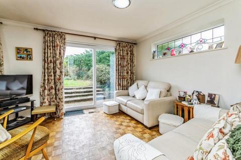 3 bedroom bungalow for sale, Gladeside, Croydon, CR0