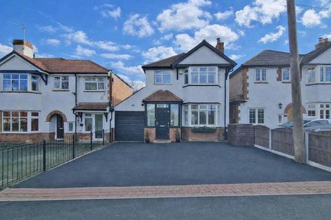 undefined, Silver Street, Wythall