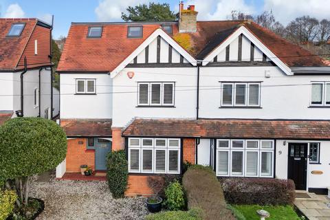 undefined, Loseberry Road, Claygate, KT10