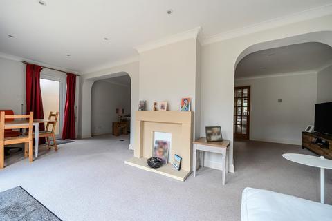 undefined, Thurlby Way, Maidenhead
