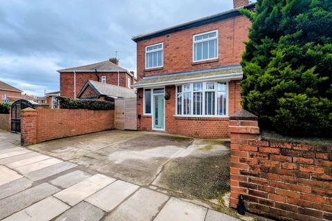 3 bedroom semi-detached house for sale, Horsley Hill Road, South Shields, NE33