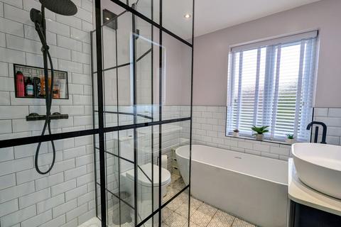 3 bedroom semi-detached house for sale, Horsley Hill Road, South Shields, NE33