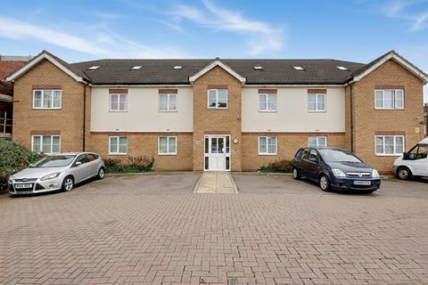 Rossmore Close, Enfield, EN3