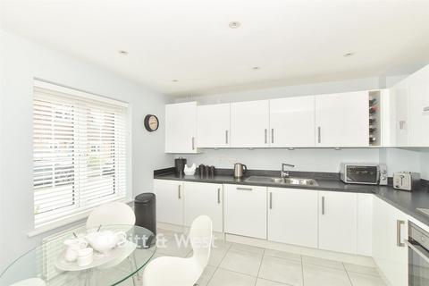 3 bedroom end of terrace house for sale, Langmore Lane, Lindfield, Haywards Heath, West Sussex