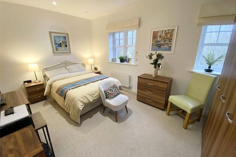 2 bedroom end of terrace house for sale, Wallett Drive, Muxton, Telford, Shropshire, TF2