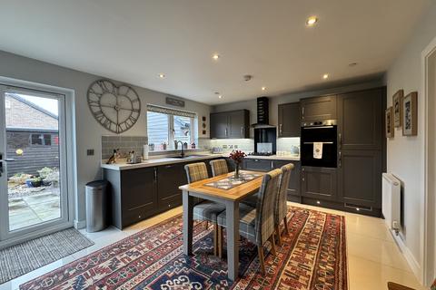 3 bedroom bungalow for sale, Llys Tirnant, Tycroes, Ammanford, Carmarthenshire.