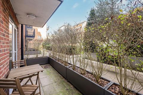 undefined, Royal Quarter, Kingston Upon Thames KT2