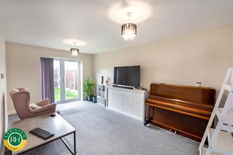 3 bedroom house for sale, Paxton Crescent, Armthorpe, Doncaster